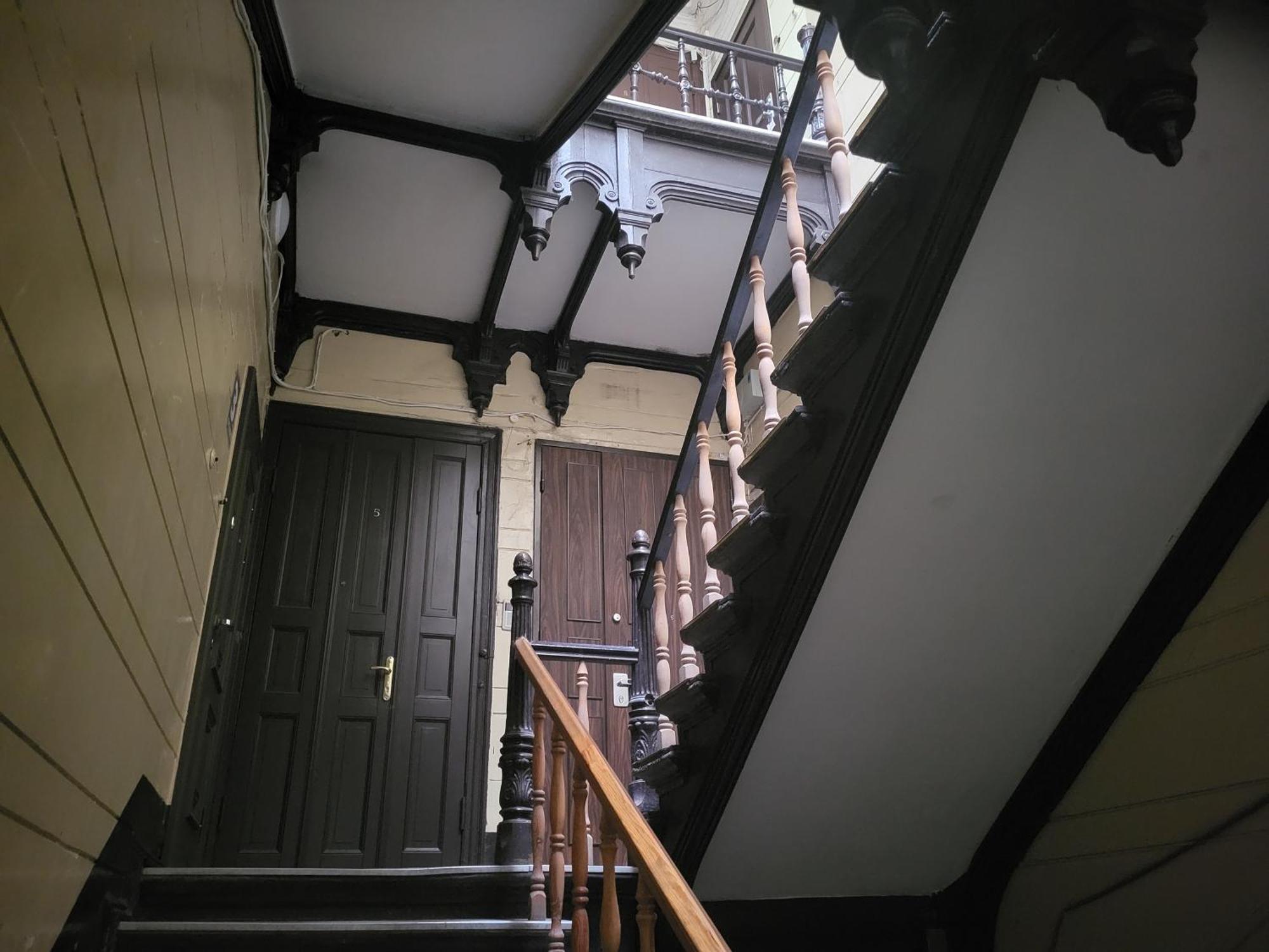 Alunana Lux Jakuzzi Apart, Facade Is Under Renovation, In Riga Art Nouveau Area, Self Check-In Exterior foto
