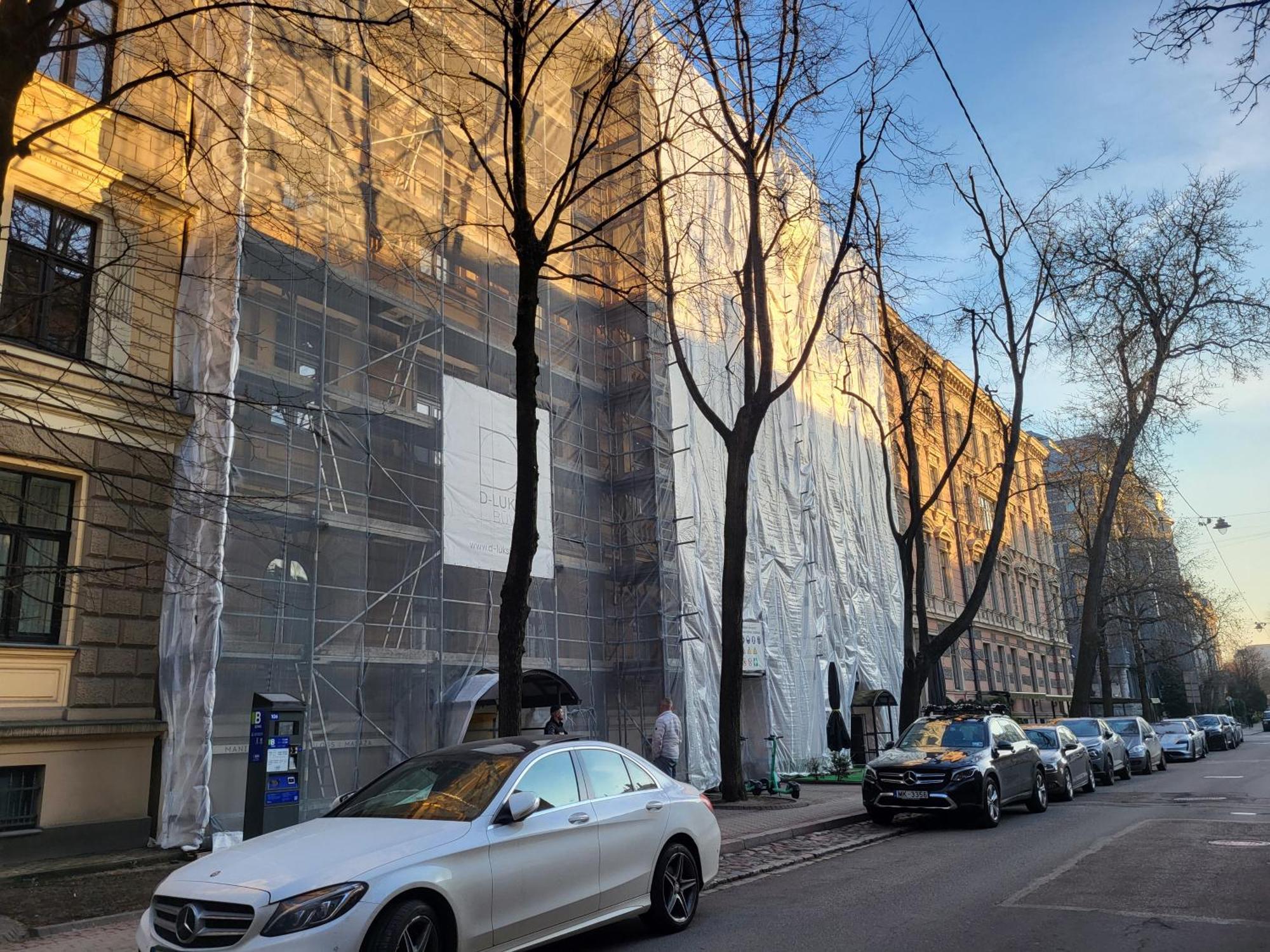 Alunana Lux Jakuzzi Apart, Facade Is Under Renovation, In Riga Art Nouveau Area, Self Check-In Exterior foto